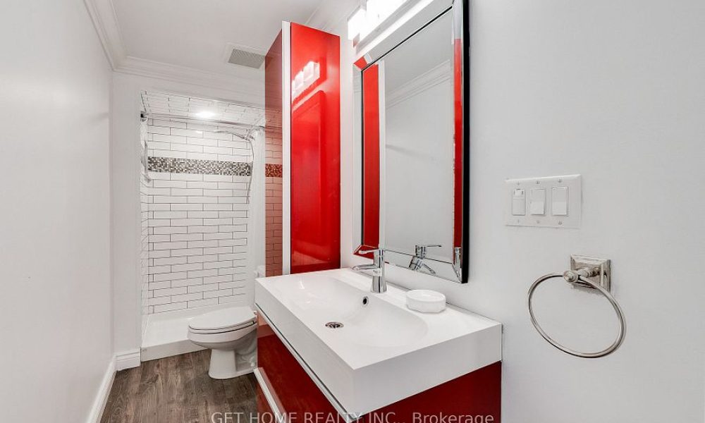 1119 Ashgrove Cres, Oshawa21