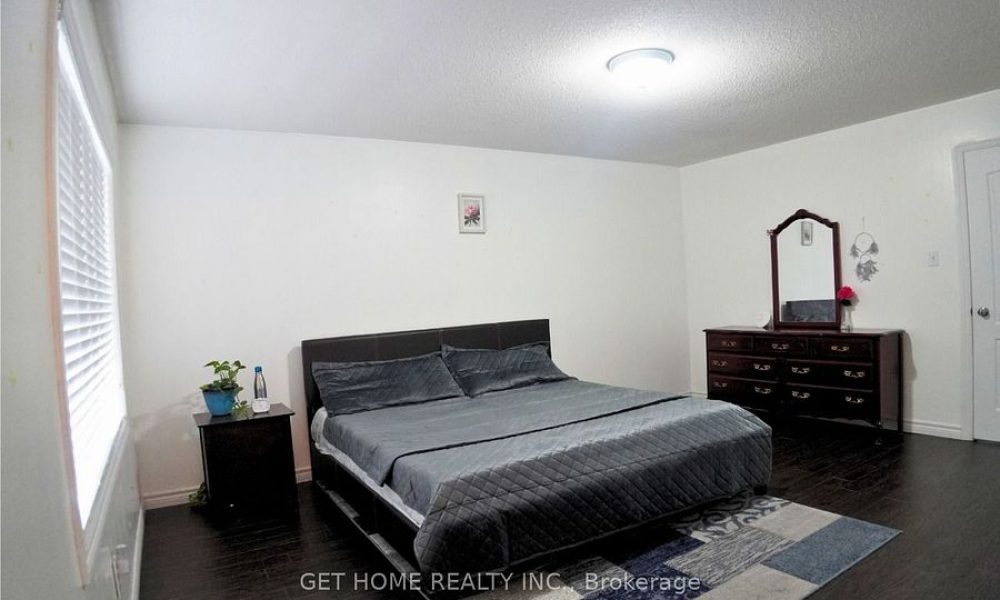 39 Kintyre St, Brampton14