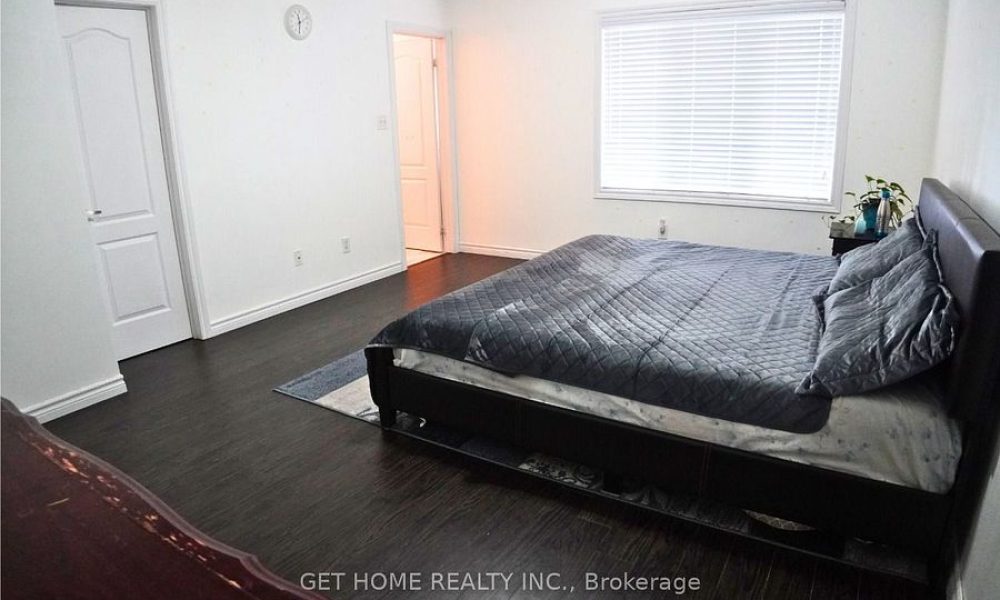 39 Kintyre St, Brampton15