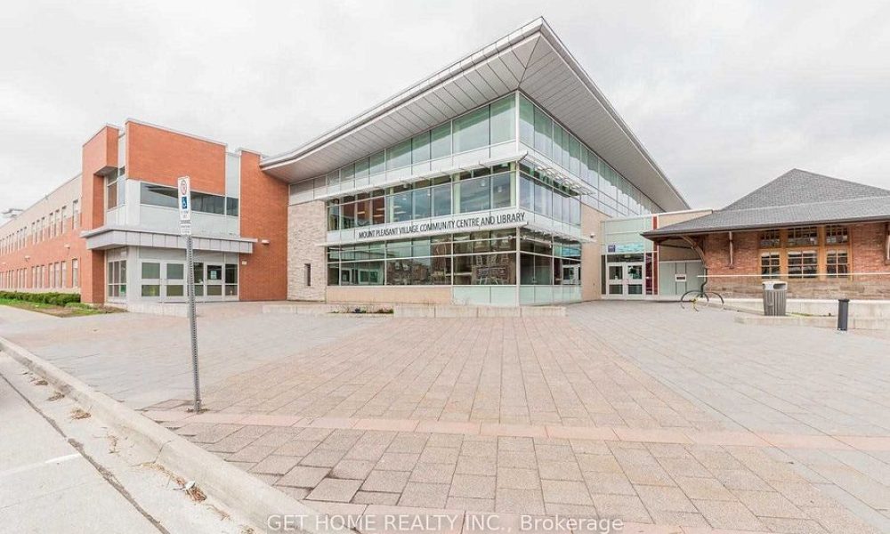 60 Baycliffe Cres 307, Brampton3