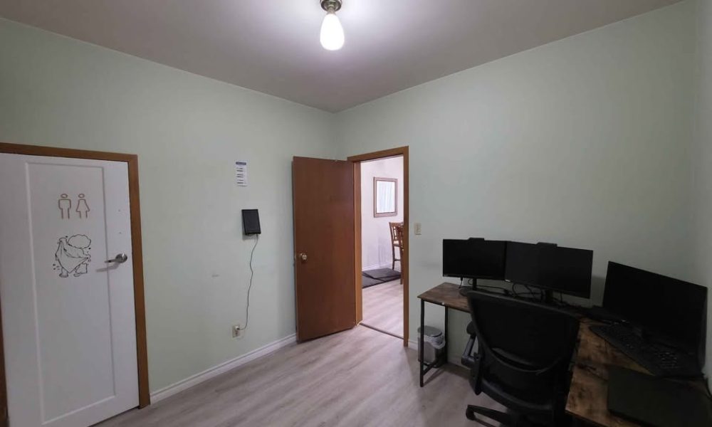 WhatsApp Image 2025-09-22 at 17.52.09_33989506