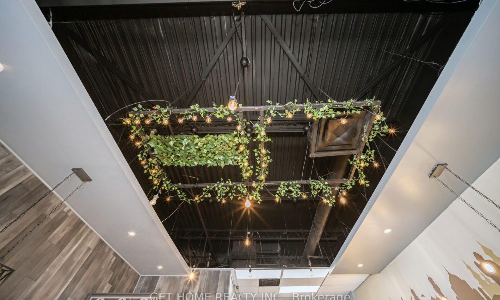 b33261db-49d0-493e-bedc-4a1b989c372c